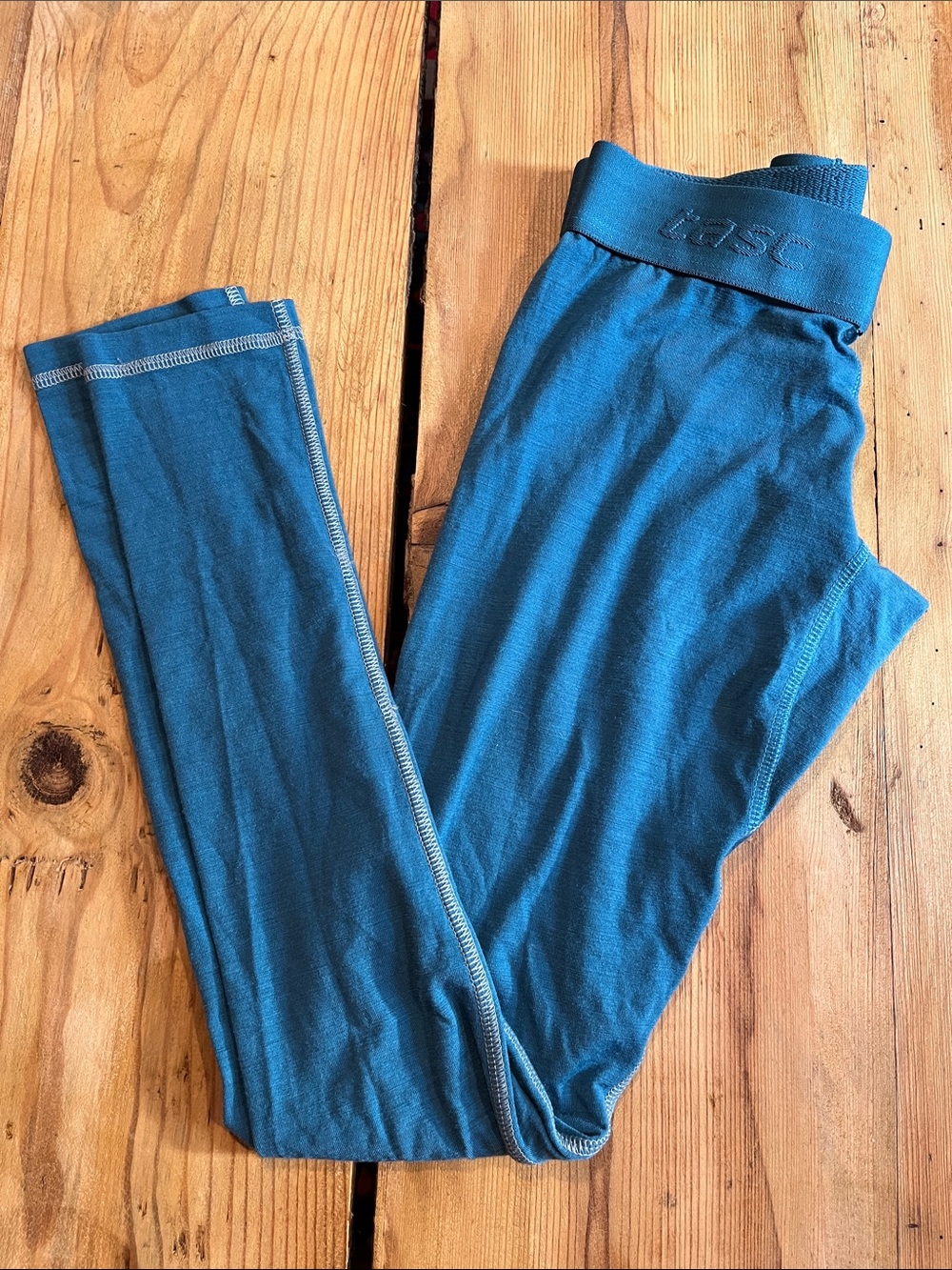 TASC PERFORMANCE XS Blue Merino Wool Leggings Second Skin